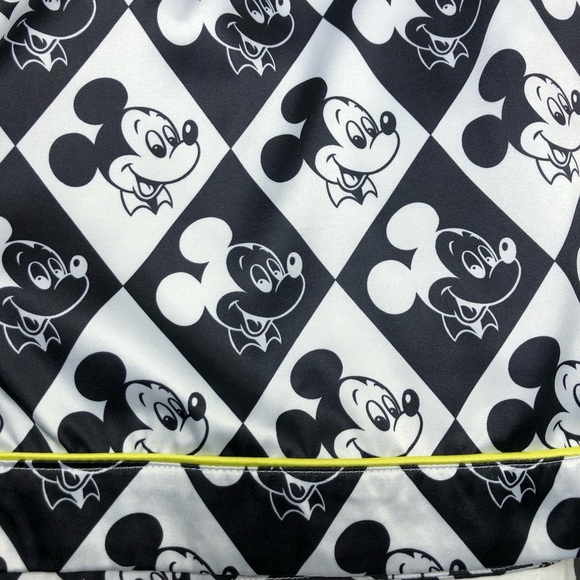 Disney Mickey Satin Drawstring Elastic Waist Pocket Black White Pajama Shorts 1X - Picture 3 of 13